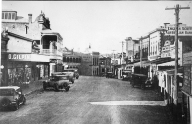 Photograph, Upper Main Street Stawell looking East 1930