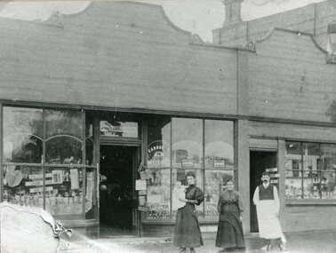 Photograph, Mr George Giles Hairdresser in Main Street Stawell on right 1908