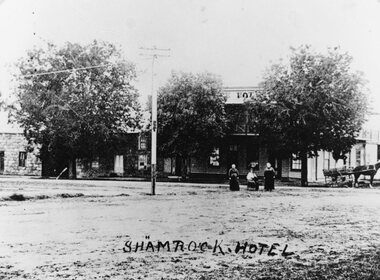 Photograph, Shamrock Hotel on the corner of Seaby & Longfield Streets Stawell West with Mary Jenkins and Agnes Jenkins nee Keegan 1914