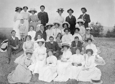 Photograph, Picnic Group with Unknown persons c1910