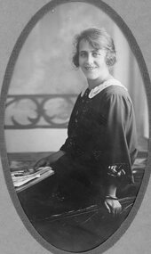 Photograph, Ivy Moulden c1918 -- Studio Portrait