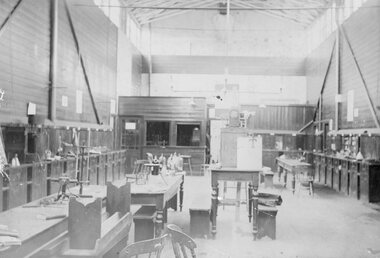 Photograph, Stawell School of Mines' laboratory 1902