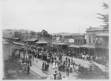 Photograph, Lower Main Street Stawell procession, probably Easter c1900 or 1906 showing a Chinese dragon