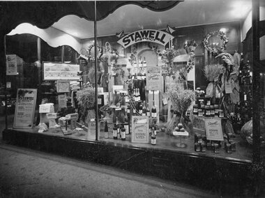 Photograph, Stawell Exhibit at Country Week in the Myer Window Tourist Promotion with Mr R H McCracken as Exhibit Advisor 1927