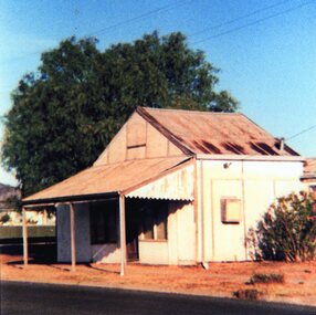 Photograph, Mr Charlie Carter’s Grocery Shop in Lamont Street Stawell -- Coloured