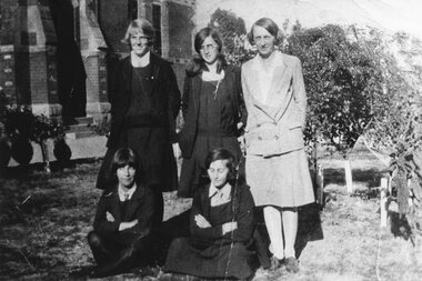 Photograph, Stawell High School Tennis Team -- Named 1930