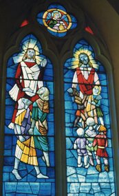 Photograph, Holy Trinity Anglican Church Stained Glass Windows -- In memory of John Bennett 1895 - 1970 & Jessie Bennett 1895 - 1974 -- Coloured