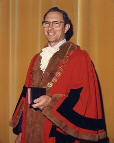 Photograph, Cr. E. Lewis, Mayor of Stawell 1974-75, 1978-79, 1985-86 -- Portrait -- Coloured