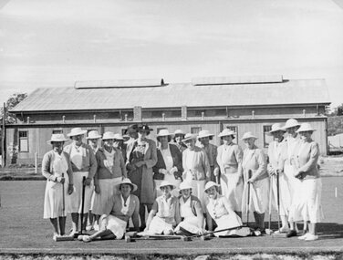 Photograph, Stawell Croquet Club in Sloane Street -- Members 1940-41