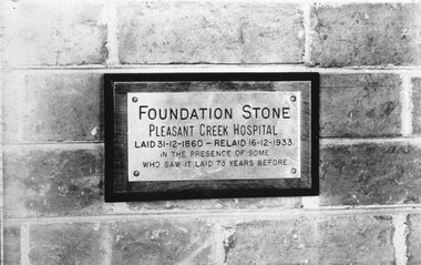 Photograph, Stawell Hospital Foundation Stone