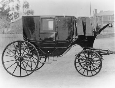 Photograph, Mourning Coach, Horse-drawn used by the Funeral Director Mr Frank Crouch