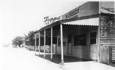 Photograph, Mr W J Rodger's Grocers Shop at 54 Patrick Street Stawell c1959