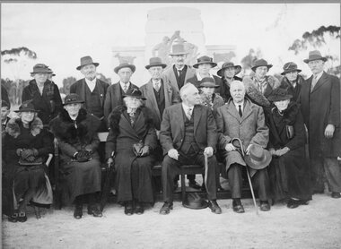 Photograph, Pioneers Memorial's Opening at Deep Lead 1937