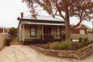 Photograph, "Boonah" -- Private Hospital in Allen Crescent Stawell