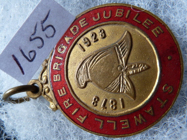 Memorabilia - Badge, 1928
