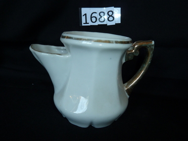 Memorabilia - Realia, 1930's