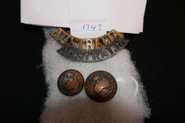 Memorabilia - Badges, 1939-1945
