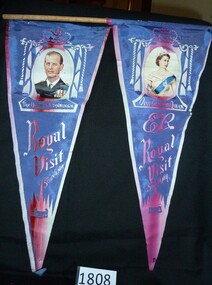 Memorabilia - Realia, 1954