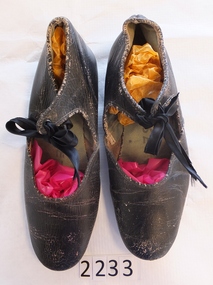 Footwear - Costume and Accessories, Black Tap Dancing Shoes, c1960