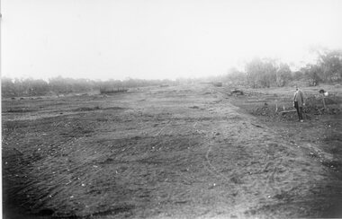 Photograph, Stawell Wheat Site Construction beside the main rail line behind the Pleasant Creek Training Centre and Woollen Mills -- Demolished 1945-1946