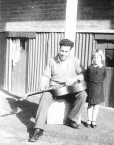 Photograph, Mr Wally Palmer & Miss Joyce Bigmore -- later Ward