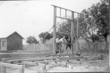 Photograph, Home under Construction in Walker St Stawell -- owned by Mr R L Henderson