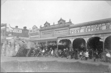 Photograph, Main Street Stawell with a Crowd Scene around an Army WW1 Tank 1919