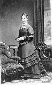 Photograph, Mrs Elizabeth Harris nee Thomas 1880’s -- Studio Portrait