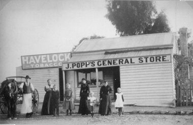 Photograph, Mr J (George) Popp's General Store Newington Road Stawell with Mr Joachim (George) Popp in the front with the family