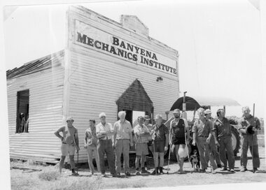 Photograph, Demolishing the Banyena Mechanics Institute --2 Photos