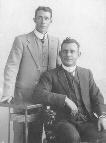Photograph, Gardiner Family  -- Possibly