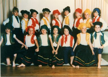 Photograph, Stawell Calisthenics Club 1978 -- Coloured