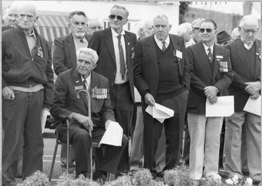 Photograph, H.M.A.S. Stawell Association Members 1993