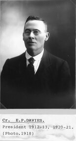 Photograph, Cr E P Davies -- STAWELL SHIRE COUNCILLORS 1918 -- Studio Portrait