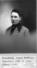 Photograph, Elizabeth Grace McNeill -- Secretary STAWELL SHIRE COUNCILLORS 1917-1924, Photo1918 -- Studio Portrait