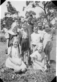 Photograph, Deep Lead School Students c1946