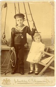 Photograph, The Earl of Hopetoun's children 1895 -- Studio Portrait