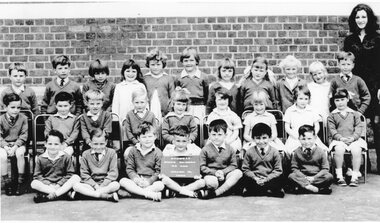 Photograph, Stawell Primary School Number 502 Class Unknown 1968