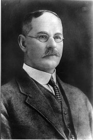 Photograph, Cr. W A Whitford 1922 -- Studio Portrait