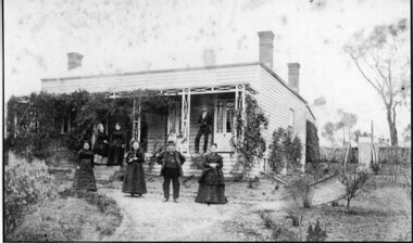 Photograph, Playford Family's House with unidentified persons