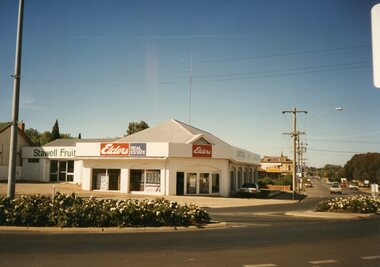 Photograph, Stawell Main Street Shops from Patrick Street to St Georges Street 1998 -- 40 Photos