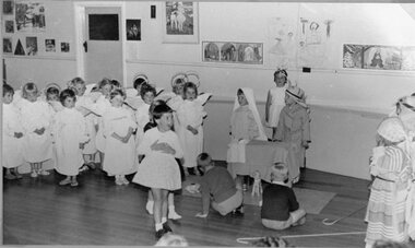 Photograph, Lady Brooks Kindergarten with Children performing a Nativity Scene 1962-1963