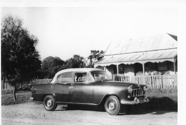 Photograph, Mr Gordon Fry & Mrs Nancy Fry nee Moore's Home in Longfield St with an 1957 FE Holden c1960's