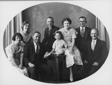 Photograph, Mr Tom Goldsworthy & Family -- Studio Portrait