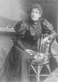 Photograph, Possibly Kate Goldsworthy 1904 -- Studio Portrait