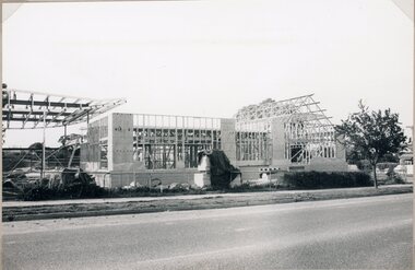 Photograph, Stawell TAFE College in Sloane Street under construction 1996-1997 -- 4 Photos