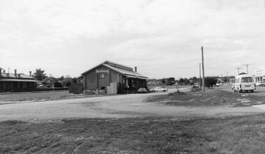 Photograph, Stawell Railway Goods Shed 1997