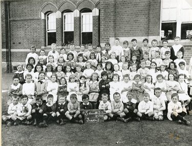 Photograph, Stawell Primary School Number 502 1916