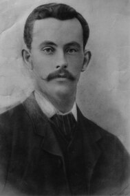 Photograph, Mr Alfred Henry Moulden 1895 -- Stiudio Portrait