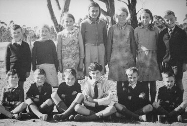 Photograph, Deep Lead School Number 521 Students -- named 1955